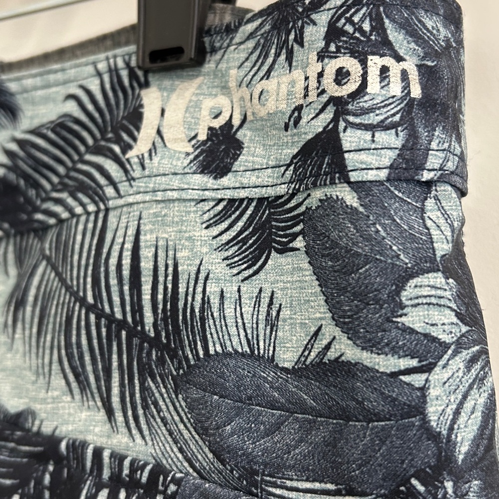 Hurley Phantom boardshorts in a palm print |Size 34 - Picture 5 of 9